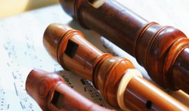 Blockflöten auf Noten