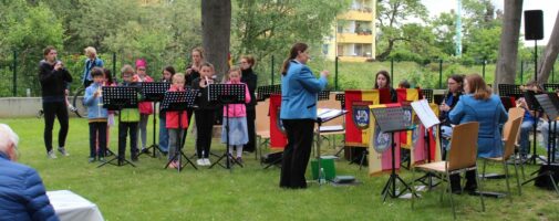 erstes Picknick-Konzert des AMV Neufeld